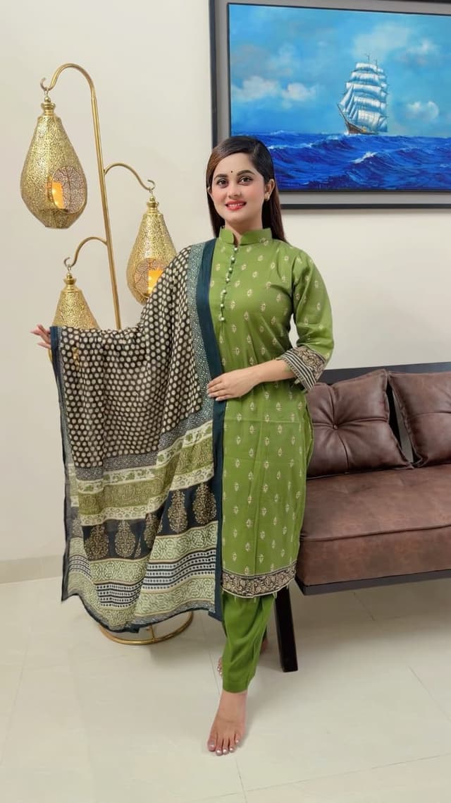 প্রিমিয়াম সুতি থ্রি পিস-04